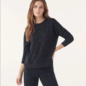 📌 Splendid Embroidered Hearts Sweatshirt